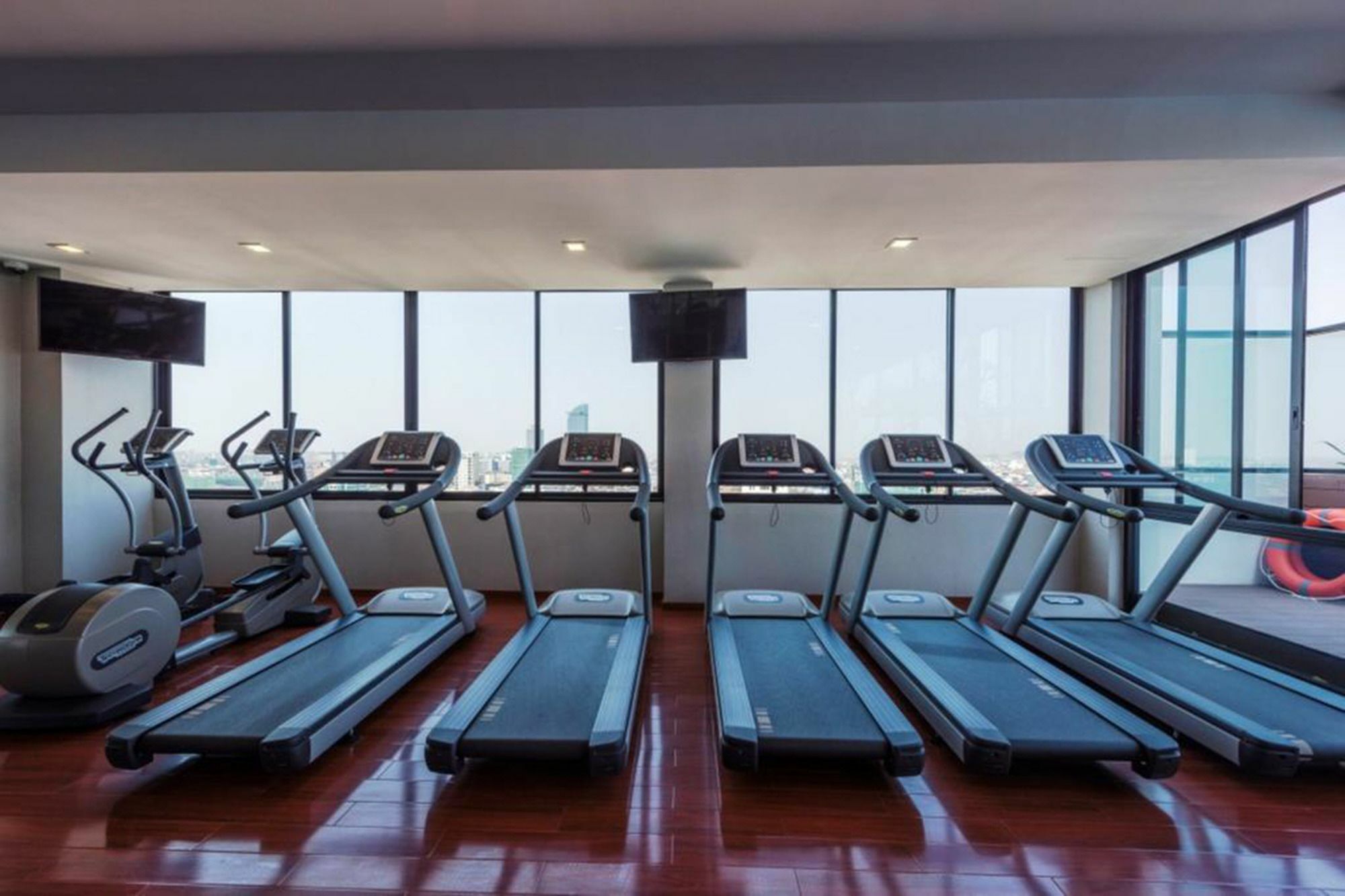 Maline Exclusive Serviced Apartments بنوم بنه المظهر الخارجي الصورة