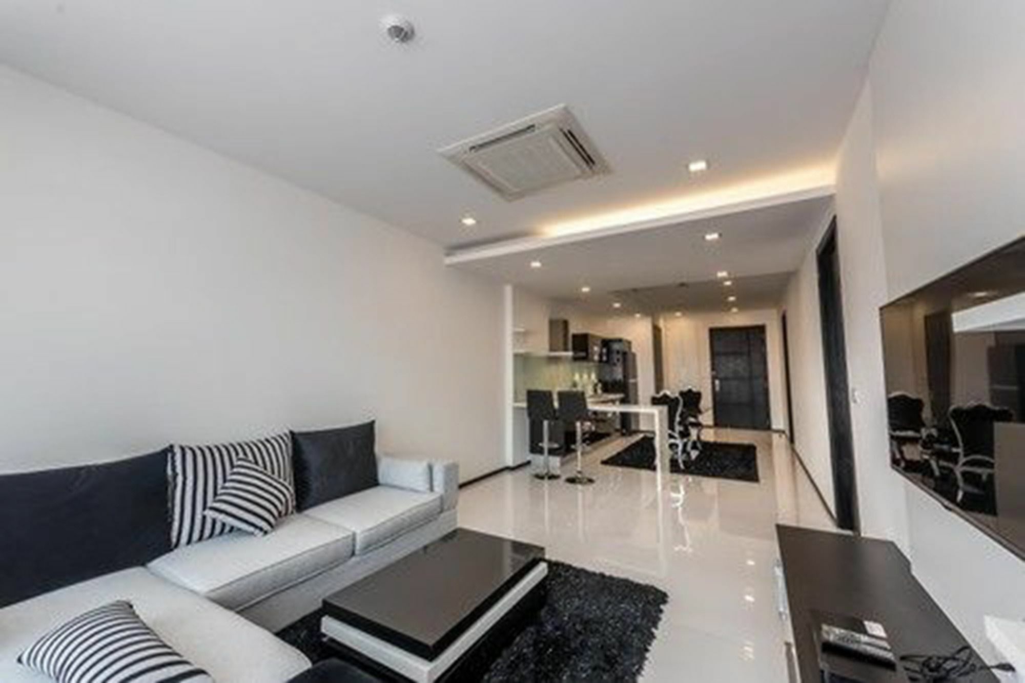 Maline Exclusive Serviced Apartments بنوم بنه المظهر الخارجي الصورة
