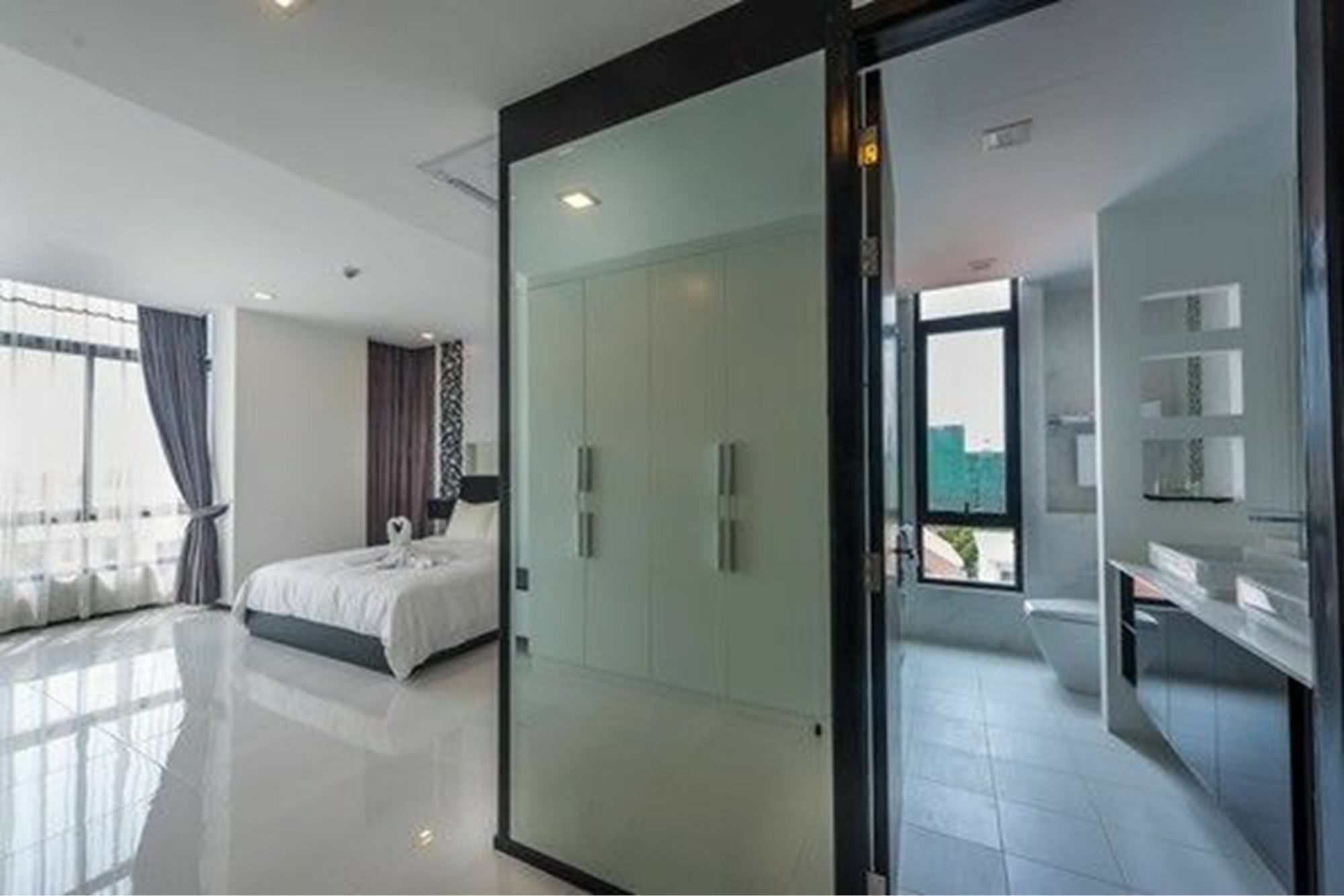 Maline Exclusive Serviced Apartments بنوم بنه المظهر الخارجي الصورة