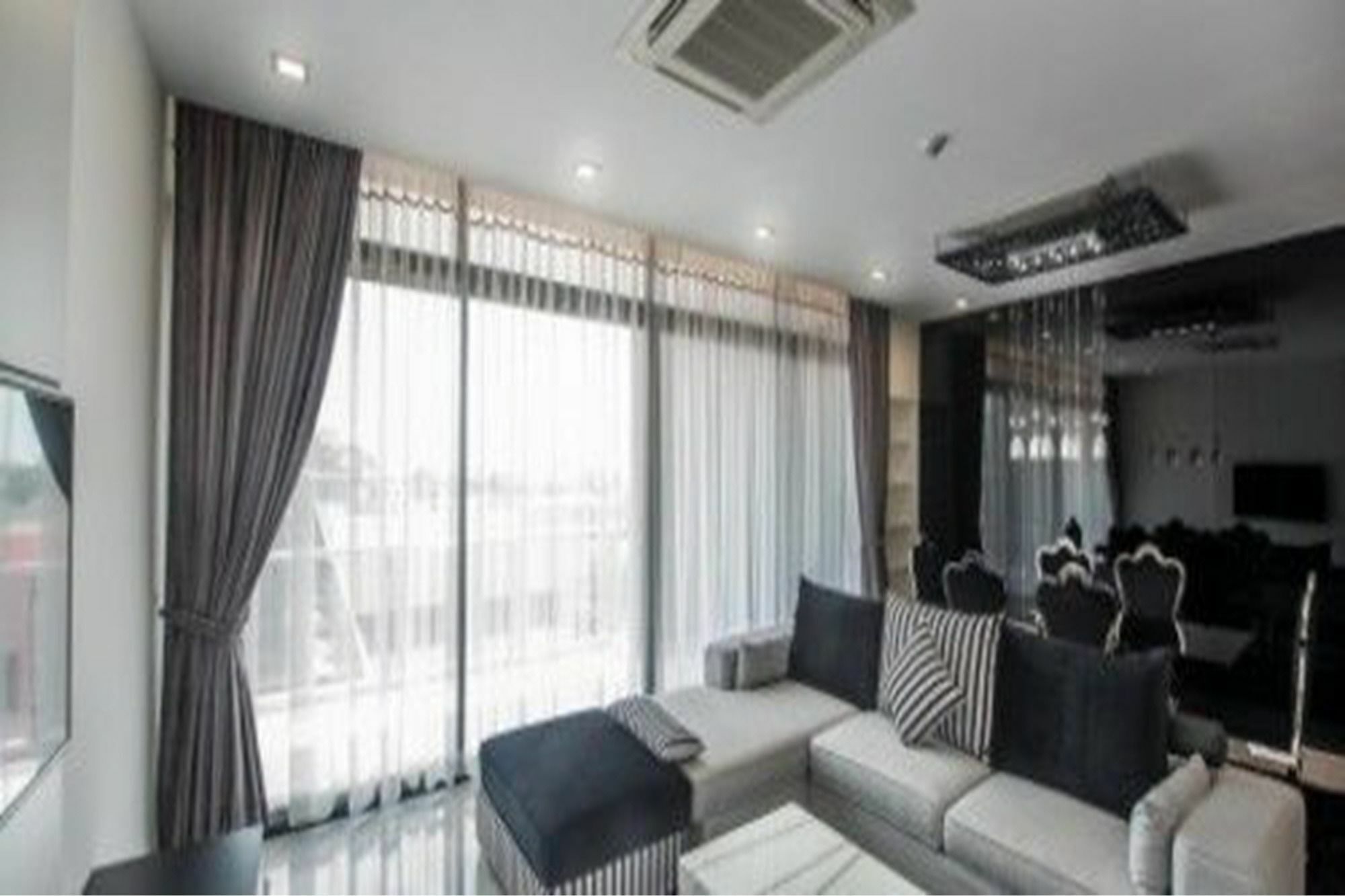 Maline Exclusive Serviced Apartments بنوم بنه المظهر الخارجي الصورة
